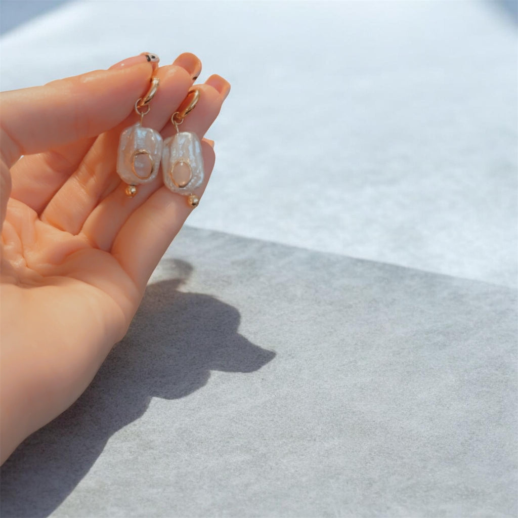 Fira Earrings in Gold