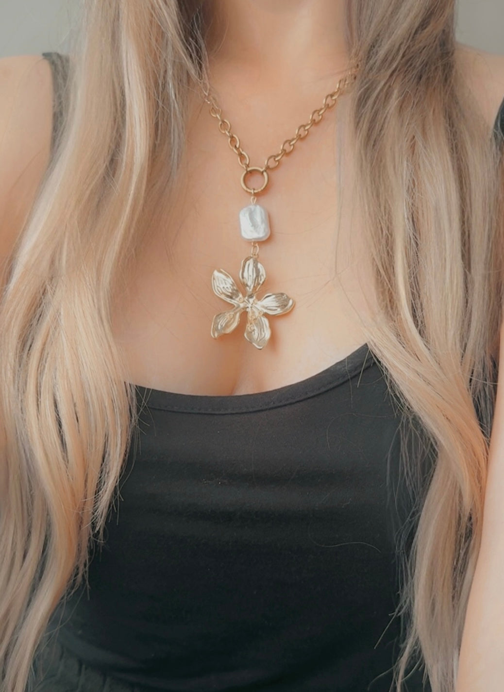 Pearl Lagoon Necklace
