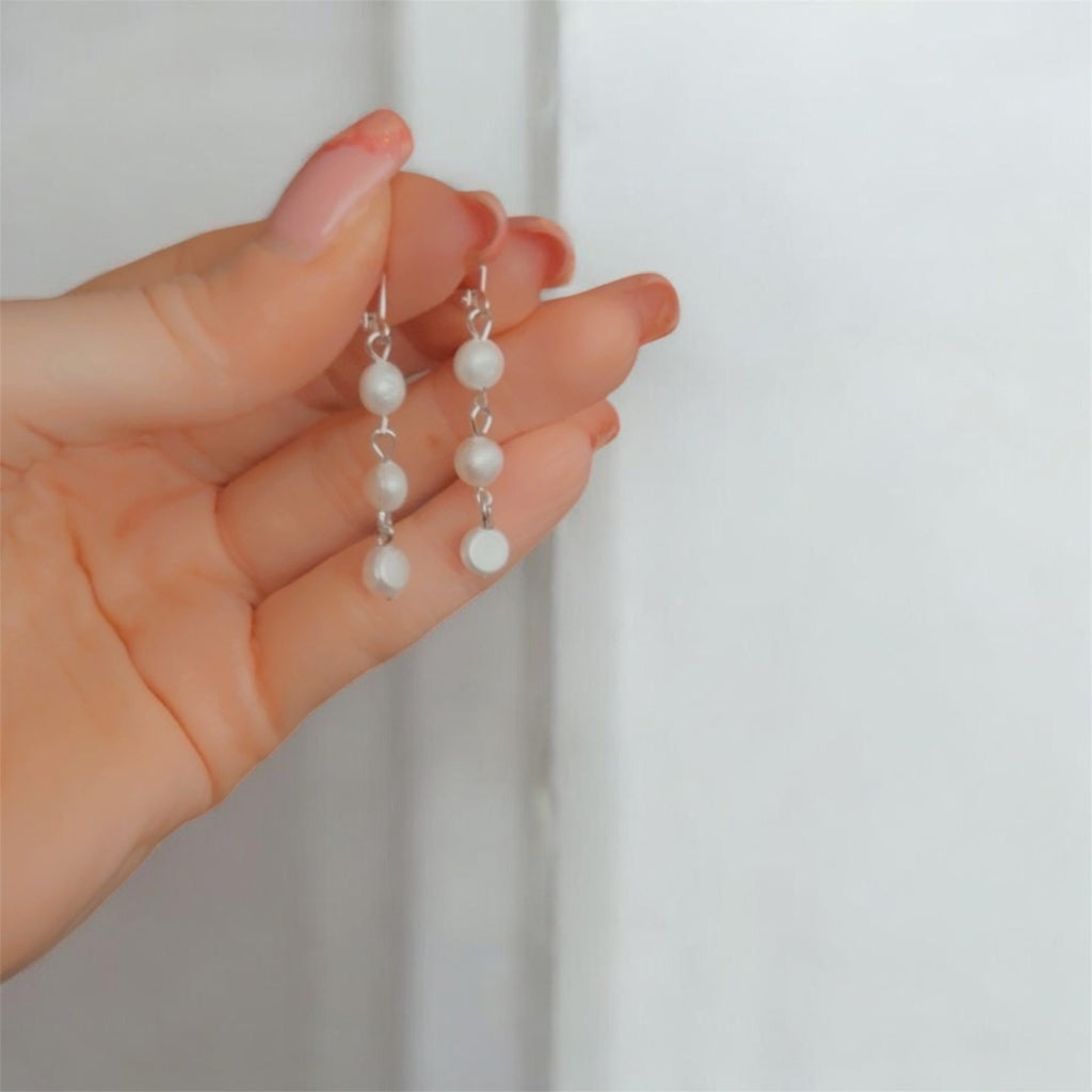 Kiki Earrings in Silver