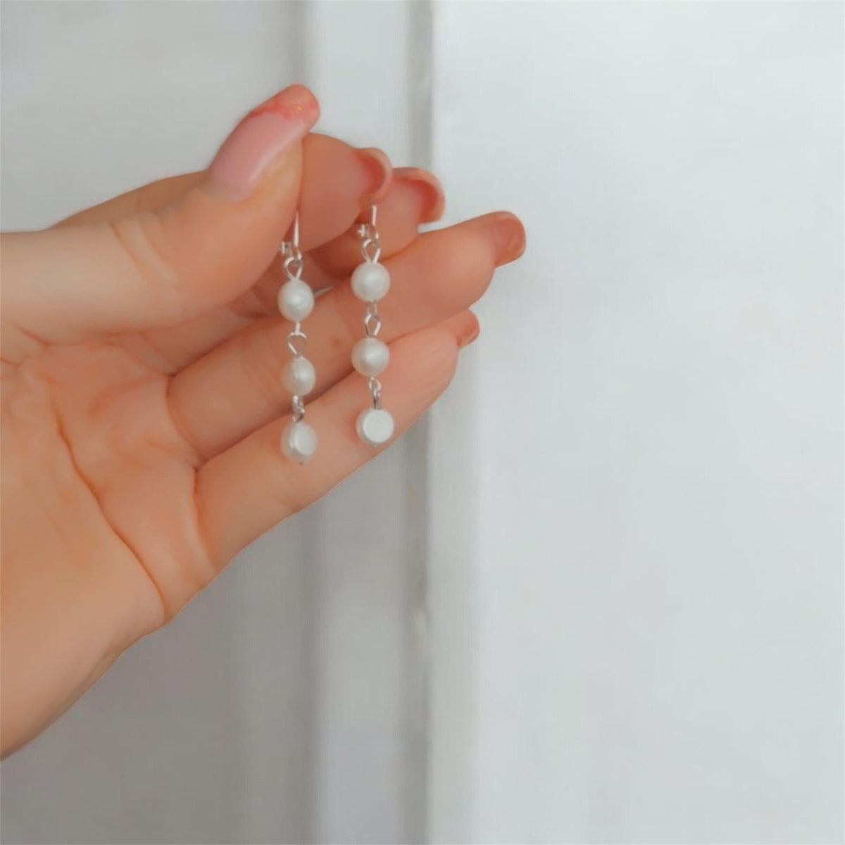 Kiki Earrings in Silver