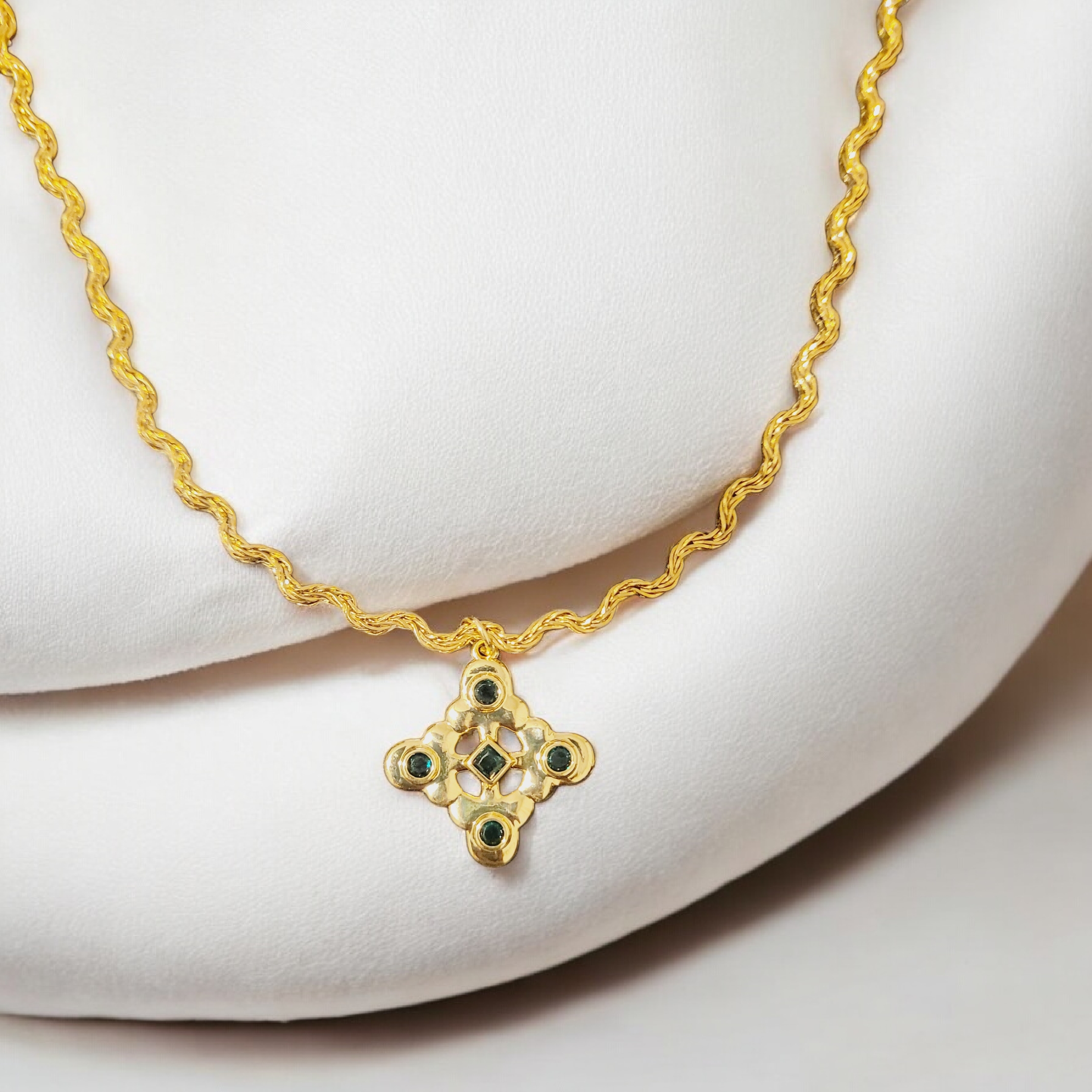 Katiya Necklace