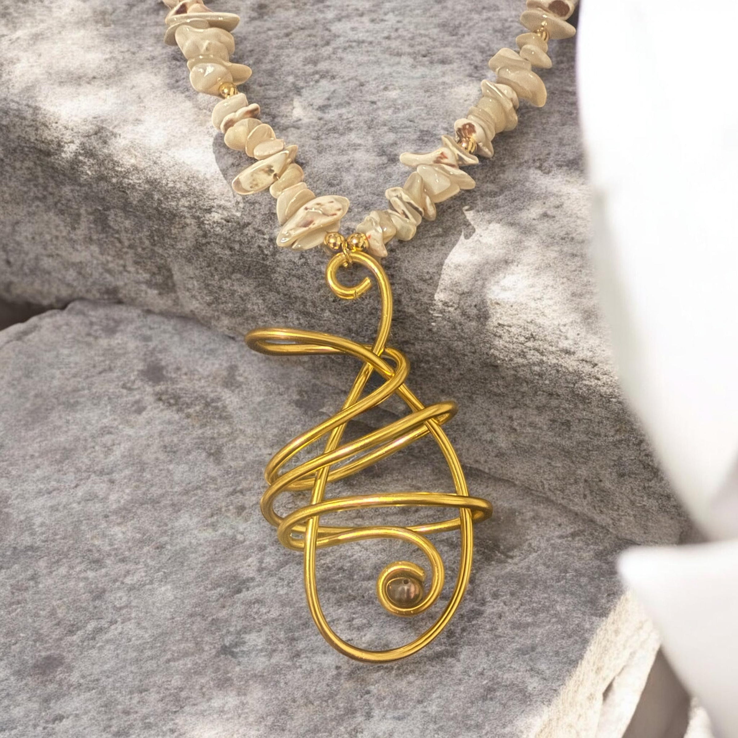 Halo Necklace