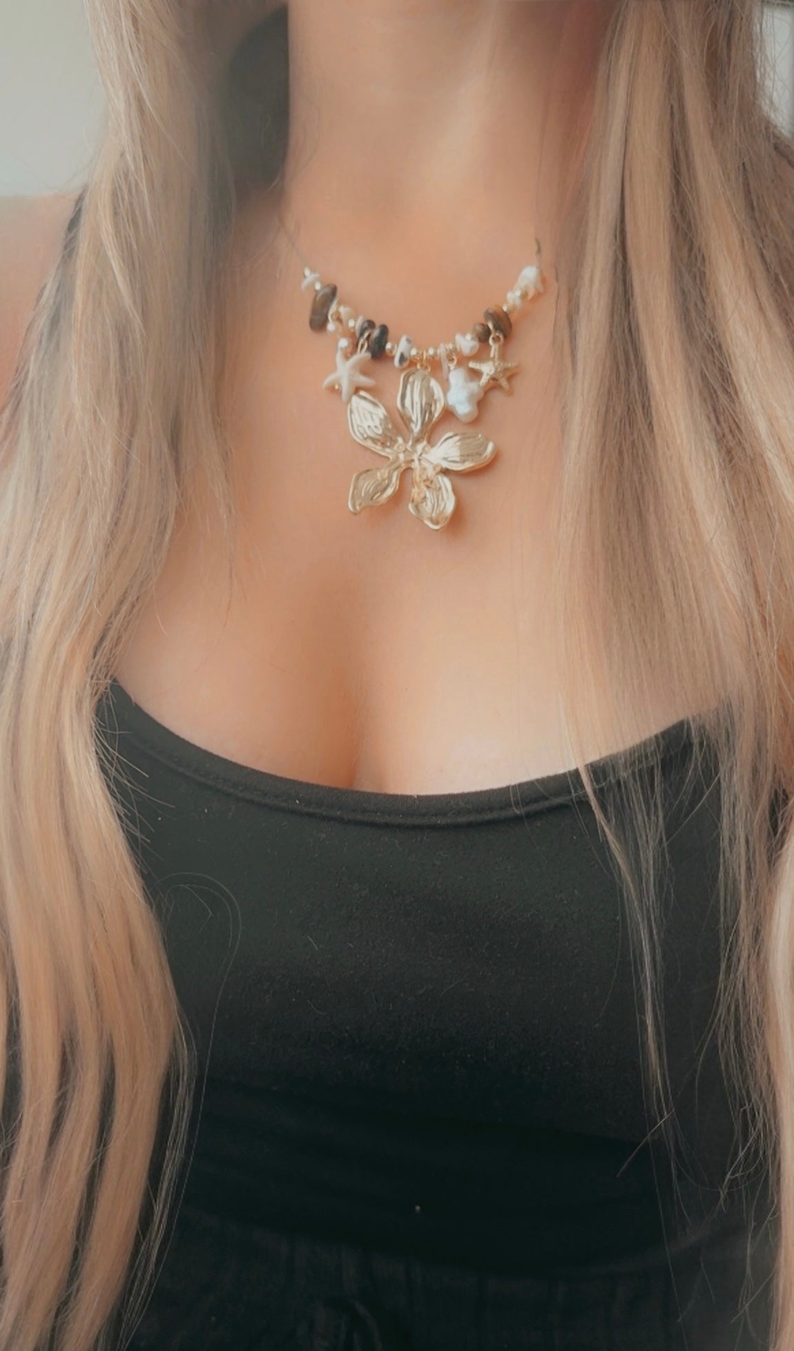 Bloomora Necklace