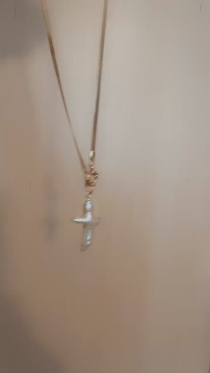 Thea Necklace