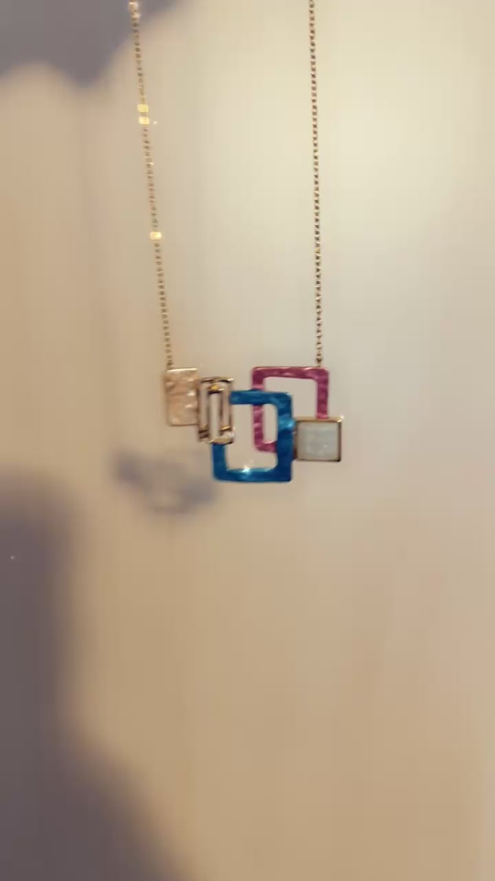Calista Necklace