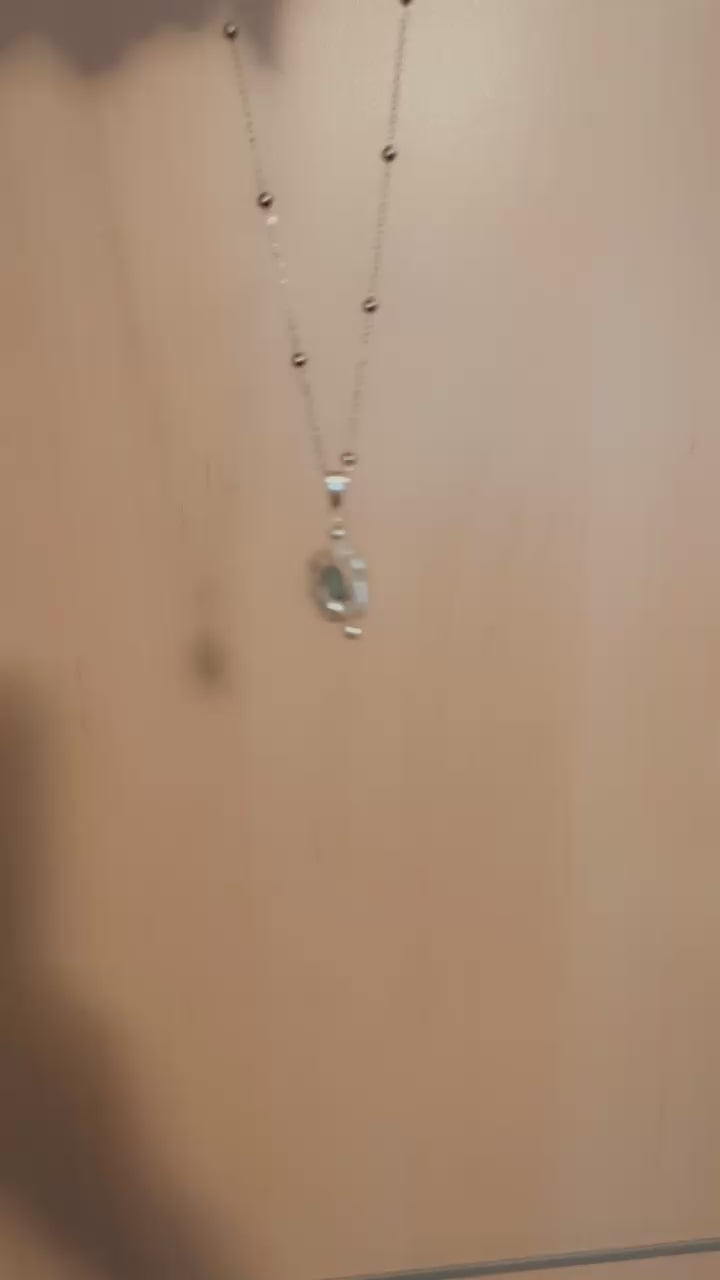 Oia Necklace in Silver
